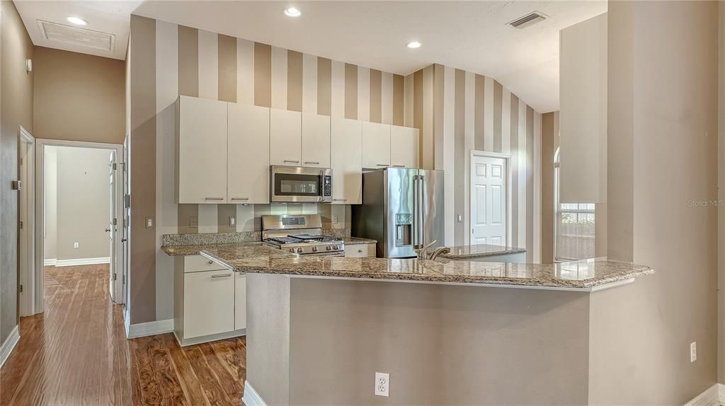 En Venta: $579,000 (2 camas, 2 baños, 1828 Pies cuadrados)