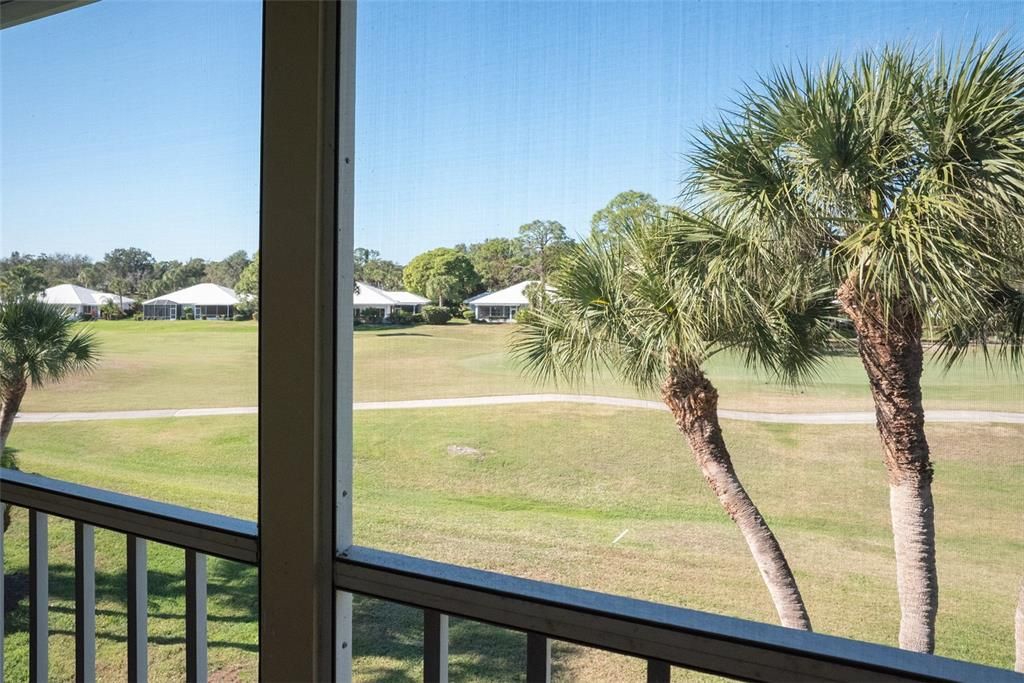 待售: $235,000 (2 贝兹, 2 浴室, 1002 平方英尺)