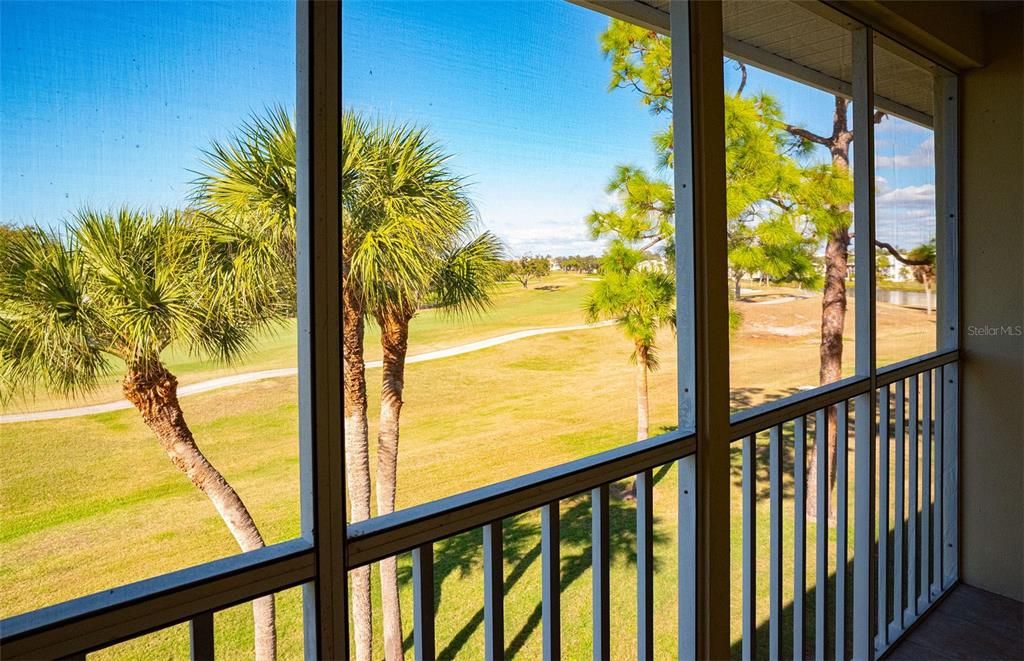 待售: $235,000 (2 贝兹, 2 浴室, 1002 平方英尺)