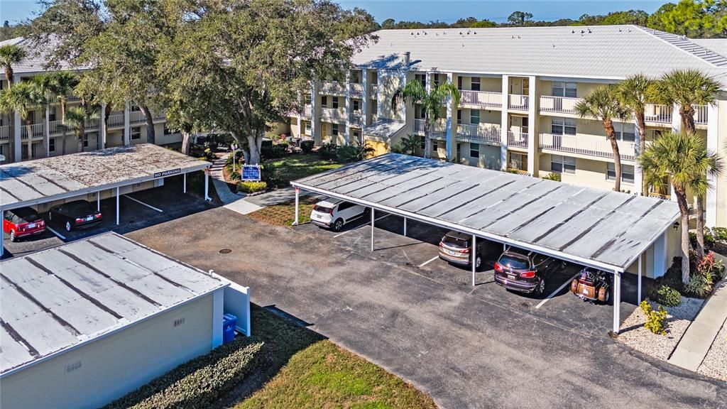 待售: $235,000 (2 贝兹, 2 浴室, 1002 平方英尺)