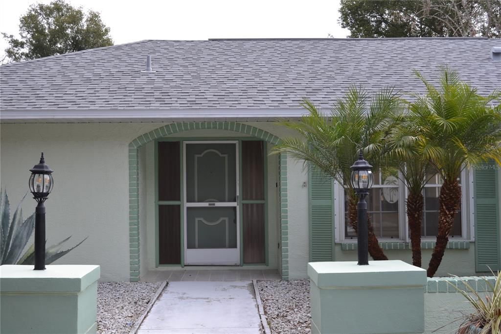 待售: $365,000 (2 贝兹, 2 浴室, 1572 平方英尺)