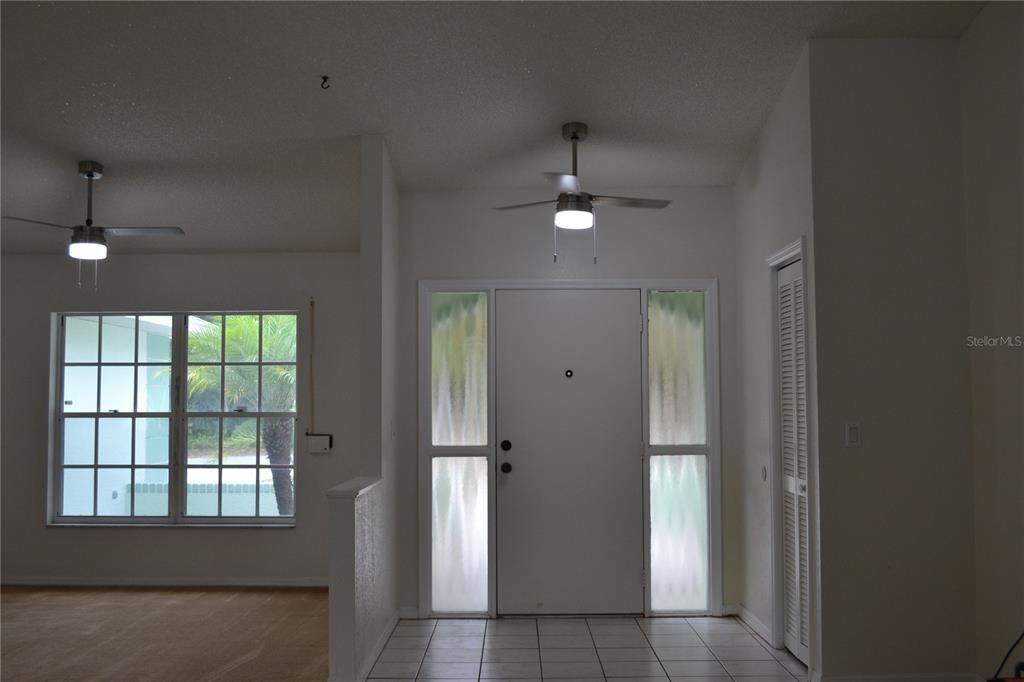 待售: $365,000 (2 贝兹, 2 浴室, 1572 平方英尺)