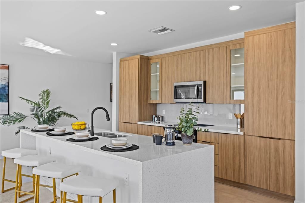 For Sale: $354,900 (3 beds, 2 baths, 1766 Square Feet)