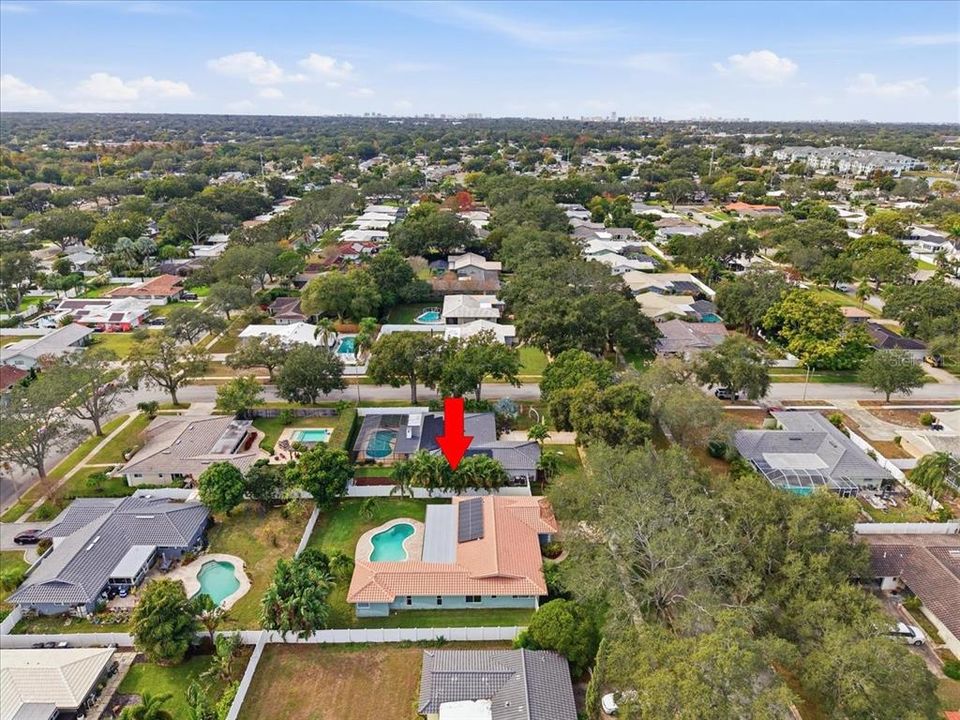 На продажу: $575,000 (3 спален, 3 ванн, 2098 Квадратных фут)