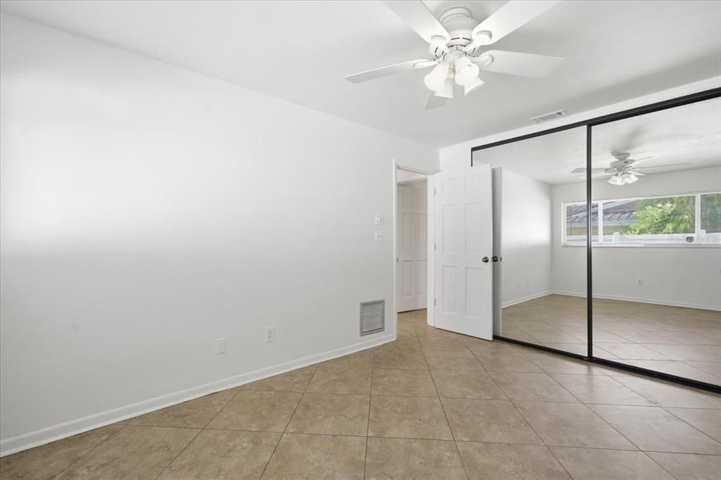 На продажу: $575,000 (3 спален, 3 ванн, 2098 Квадратных фут)