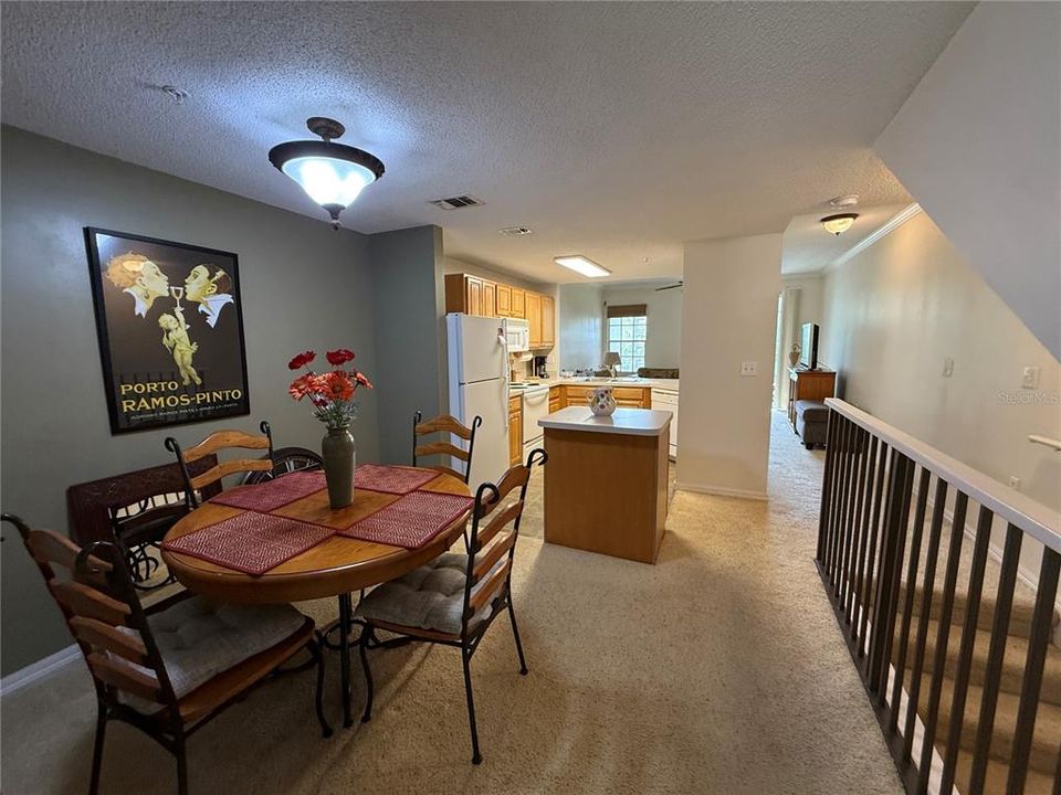 En Renta: $1,950 (2 camas, 2 baños, 1298 Pies cuadrados)