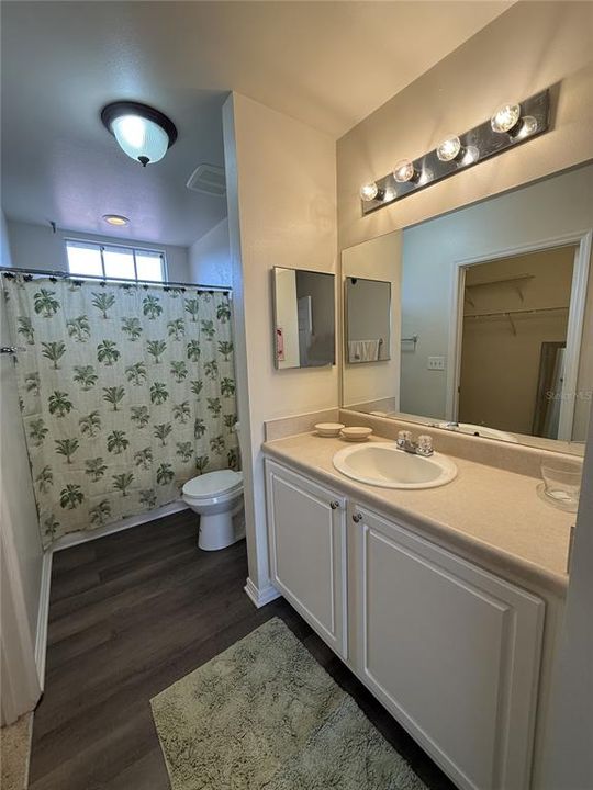 En Renta: $1,950 (2 camas, 2 baños, 1298 Pies cuadrados)