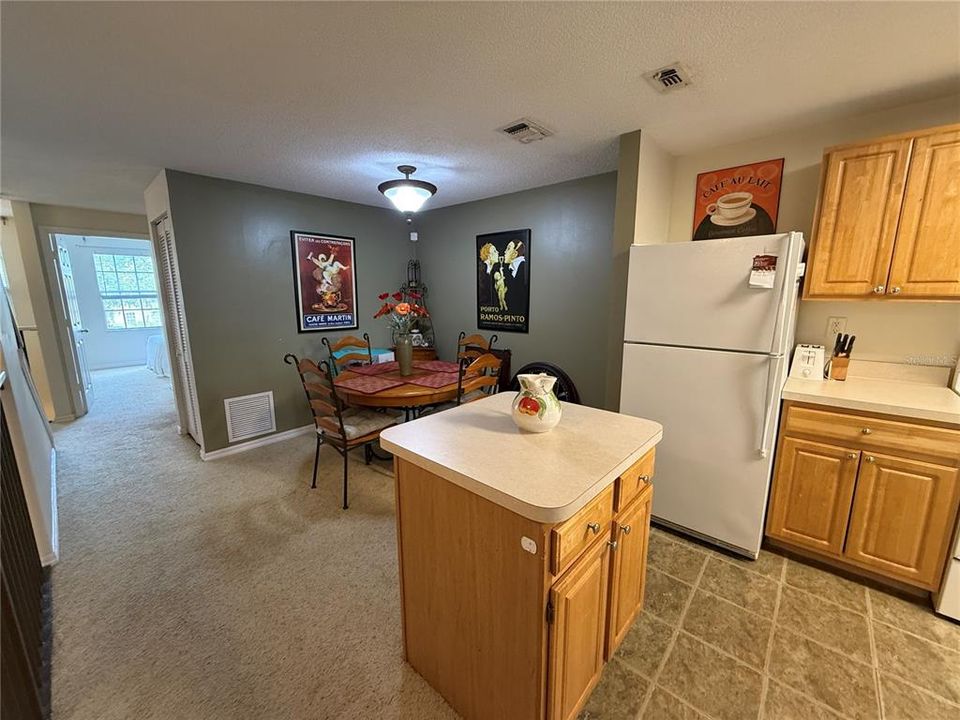 En Renta: $1,950 (2 camas, 2 baños, 1298 Pies cuadrados)