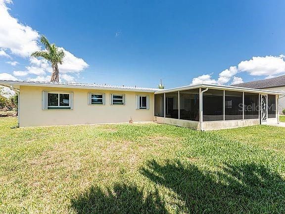 На продажу: $430,999 (3 спален, 2 ванн, 1173 Квадратных фут)