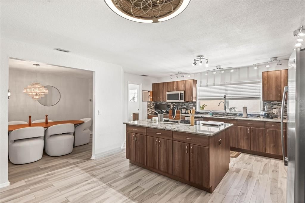 For Rent: $4,500 (3 beds, 3 baths, 2593 Square Feet)