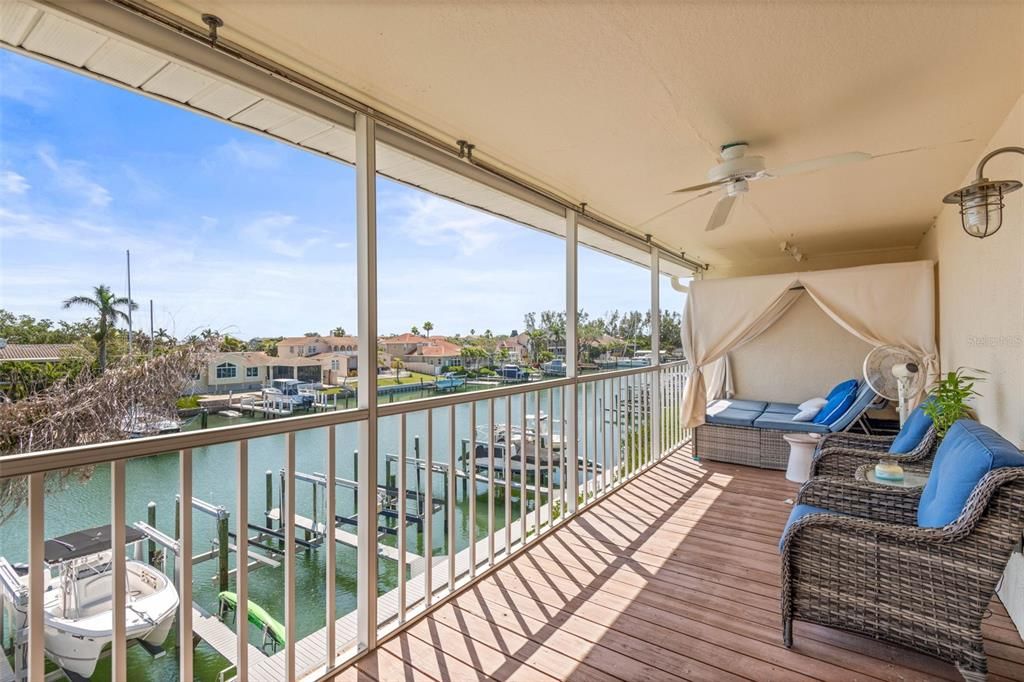 For Rent: $4,500 (3 beds, 3 baths, 2593 Square Feet)