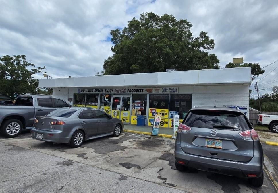 For Sale: $1,400,000 (0 beds, 0 baths, 2296 Square Feet)