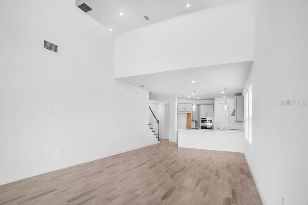 На продажу: $429,999 (3 спален, 3 ванн, 2060 Квадратных фут)