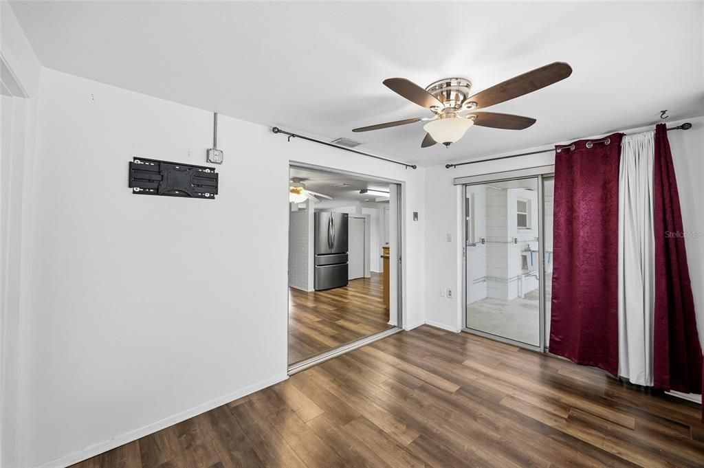 En Venta: $229,000 (2 camas, 1 baños, 1004 Pies cuadrados)