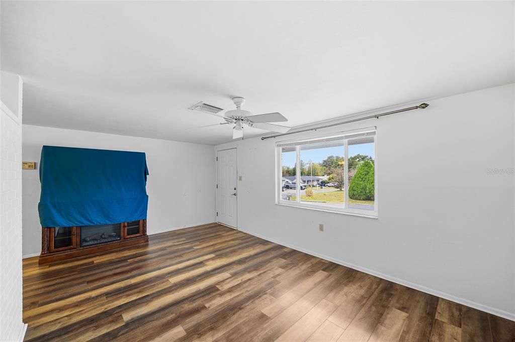 En Venta: $229,000 (2 camas, 1 baños, 1004 Pies cuadrados)