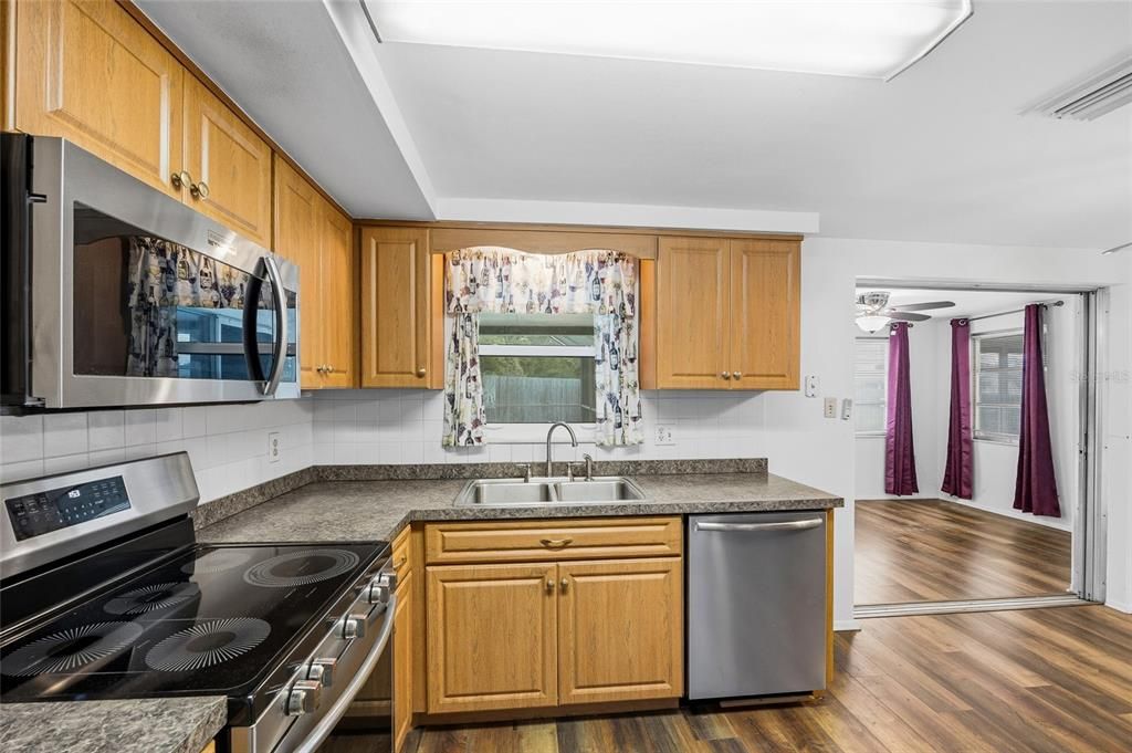 En Venta: $229,000 (2 camas, 1 baños, 1004 Pies cuadrados)