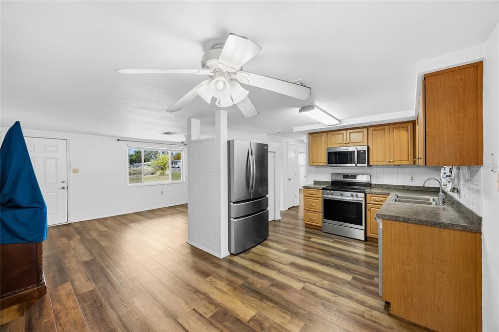 En Venta: $229,000 (2 camas, 1 baños, 1004 Pies cuadrados)