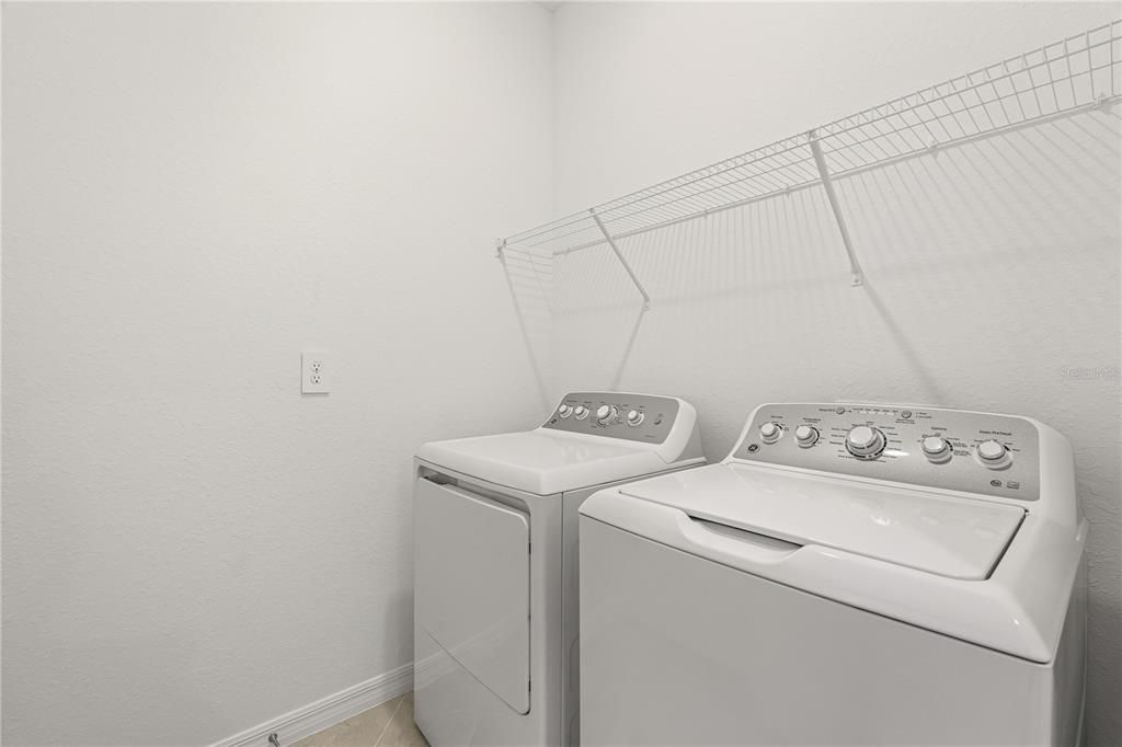 For Sale: $469,597 (3 beds, 2 baths, 2110 Square Feet)