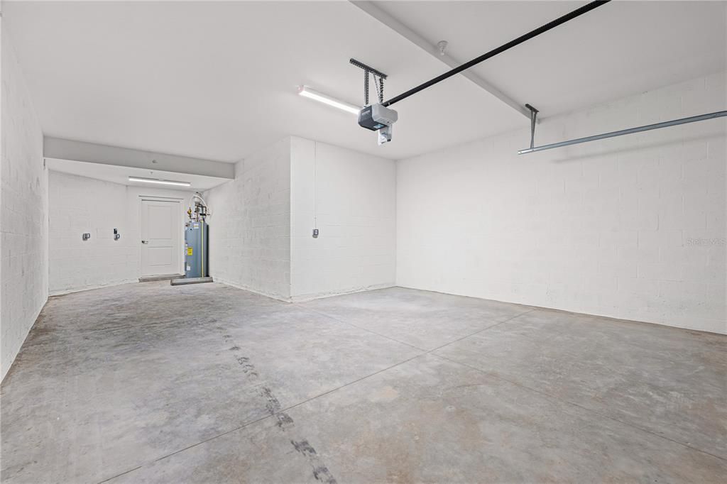 For Sale: $469,597 (3 beds, 2 baths, 2110 Square Feet)