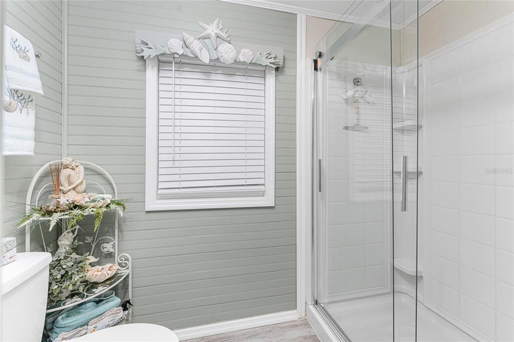 На продажу: $175,000 (2 спален, 2 ванн, 1151 Квадратных фут)