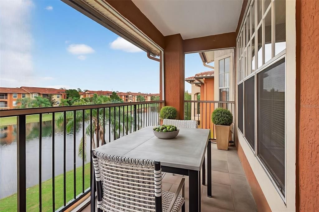 For Sale: $158,000 (2 beds, 2 baths, 1073 Square Feet)