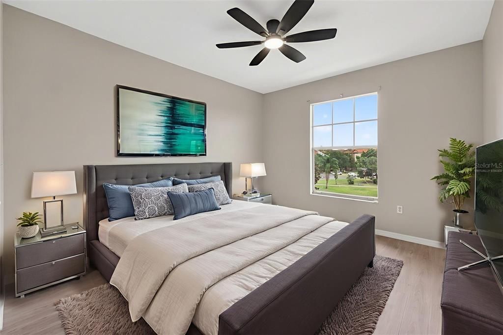 For Sale: $158,000 (2 beds, 2 baths, 1073 Square Feet)