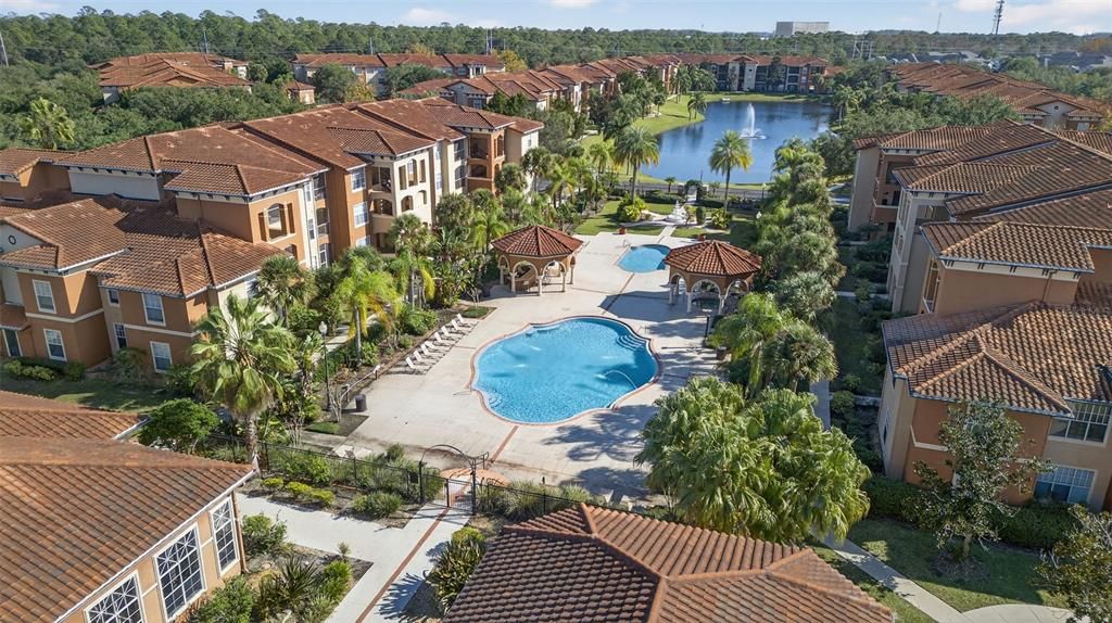 For Sale: $158,000 (2 beds, 2 baths, 1073 Square Feet)