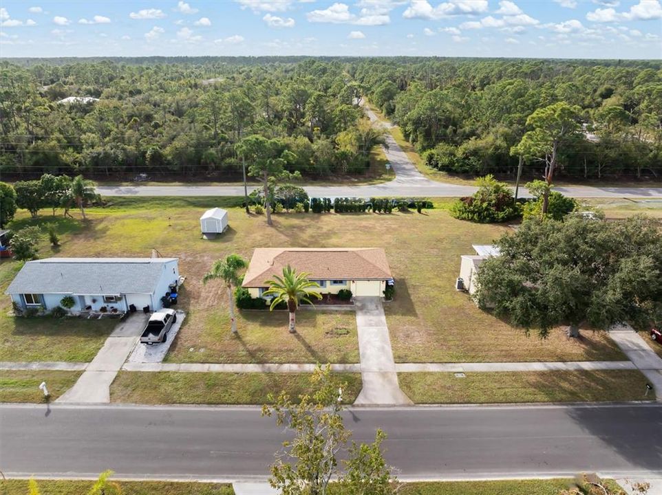 For Sale: $178,800 (2 beds, 1 baths, 903 Square Feet)