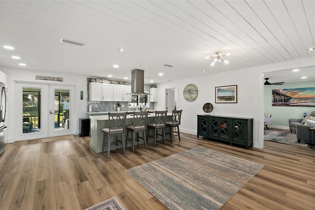 На продажу: $449,200 (2 спален, 2 ванн, 1340 Квадратных фут)