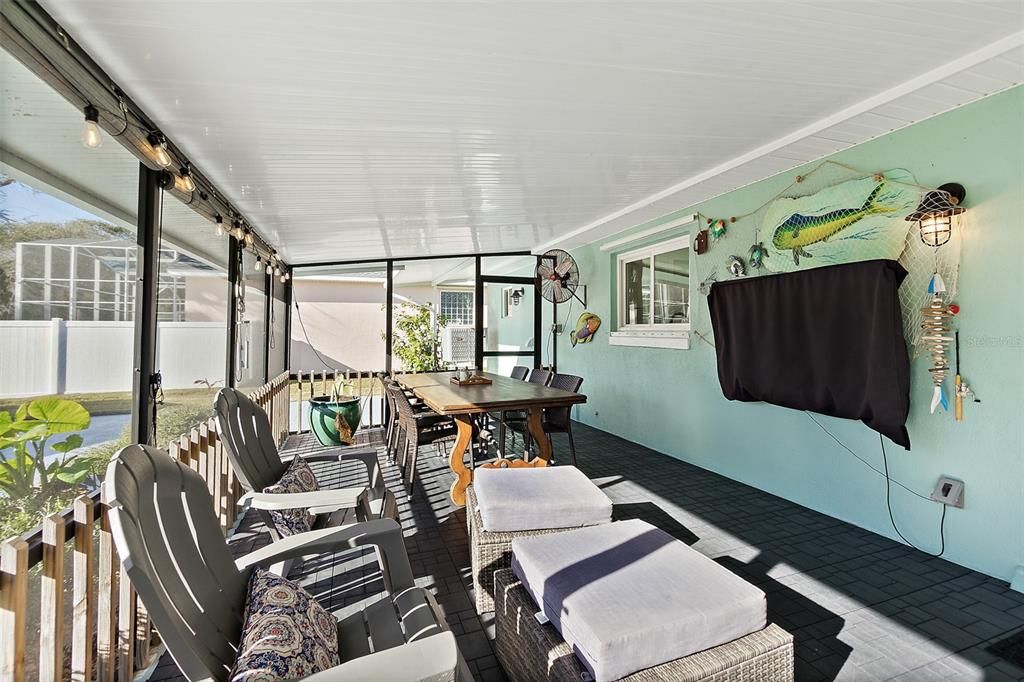 На продажу: $449,200 (2 спален, 2 ванн, 1340 Квадратных фут)