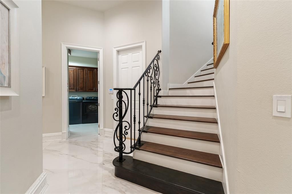 Activo con contrato: $2,999,000 (5 camas, 4 baños, 5776 Pies cuadrados)
