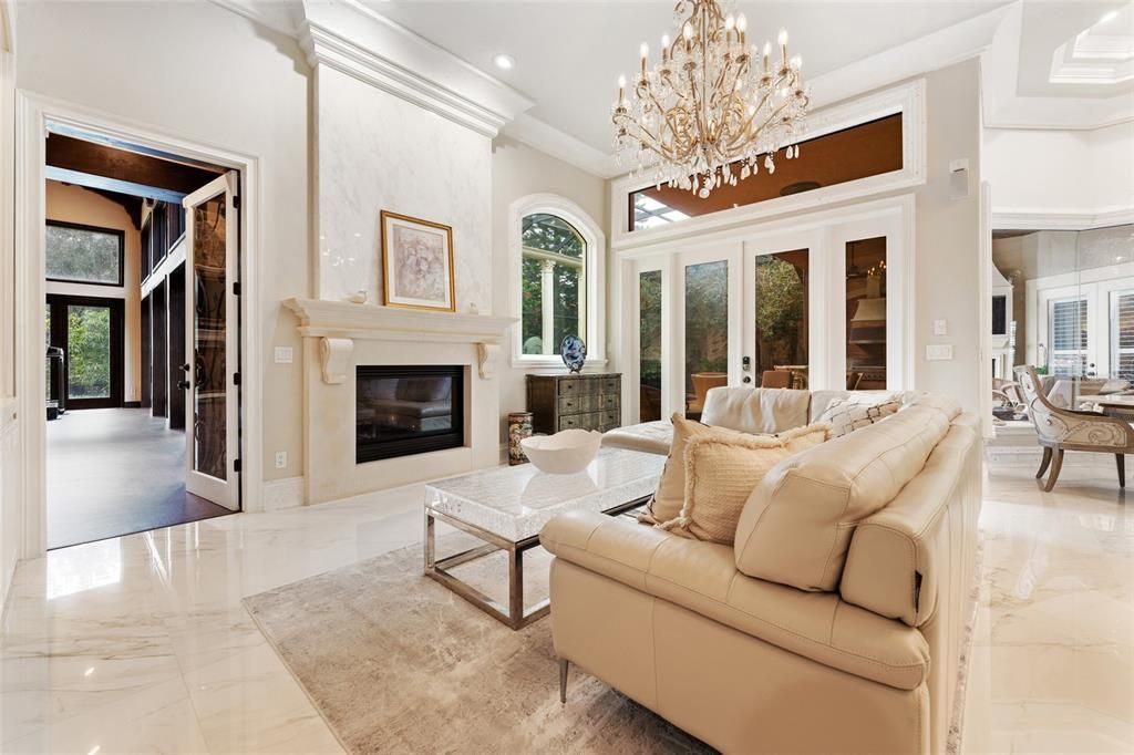 Activo con contrato: $2,999,000 (5 camas, 4 baños, 5776 Pies cuadrados)