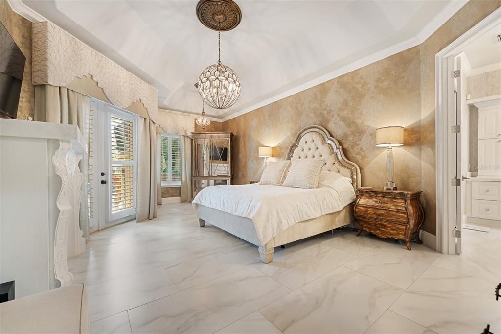 Activo con contrato: $2,999,000 (5 camas, 4 baños, 5776 Pies cuadrados)