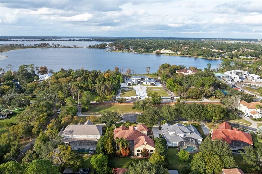 Activo con contrato: $2,999,000 (5 camas, 4 baños, 5776 Pies cuadrados)