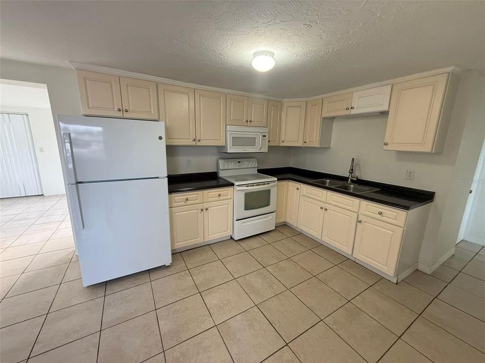 En Renta: $1,450 (2 camas, 1 baños, 952 Pies cuadrados)