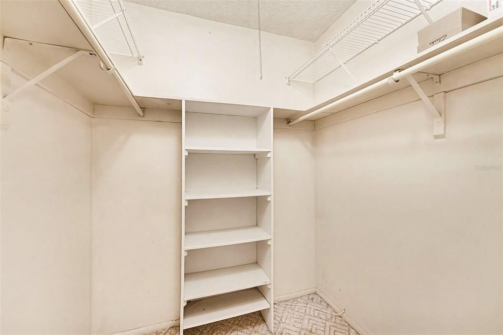 En Venta: $170,000 (3 camas, 2 baños, 1432 Pies cuadrados)