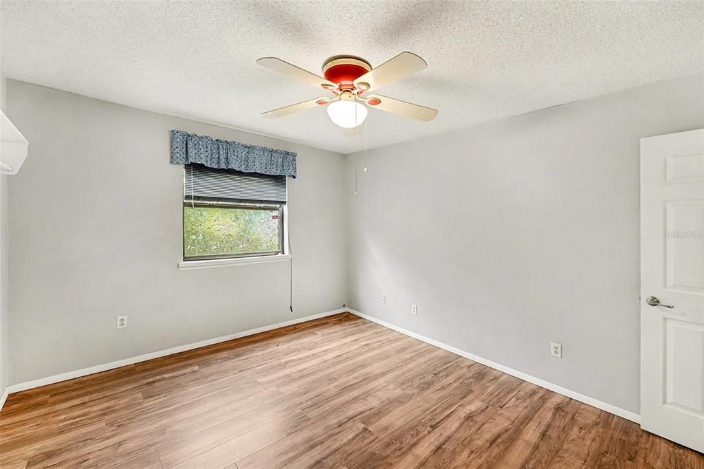 En Venta: $170,000 (3 camas, 2 baños, 1432 Pies cuadrados)