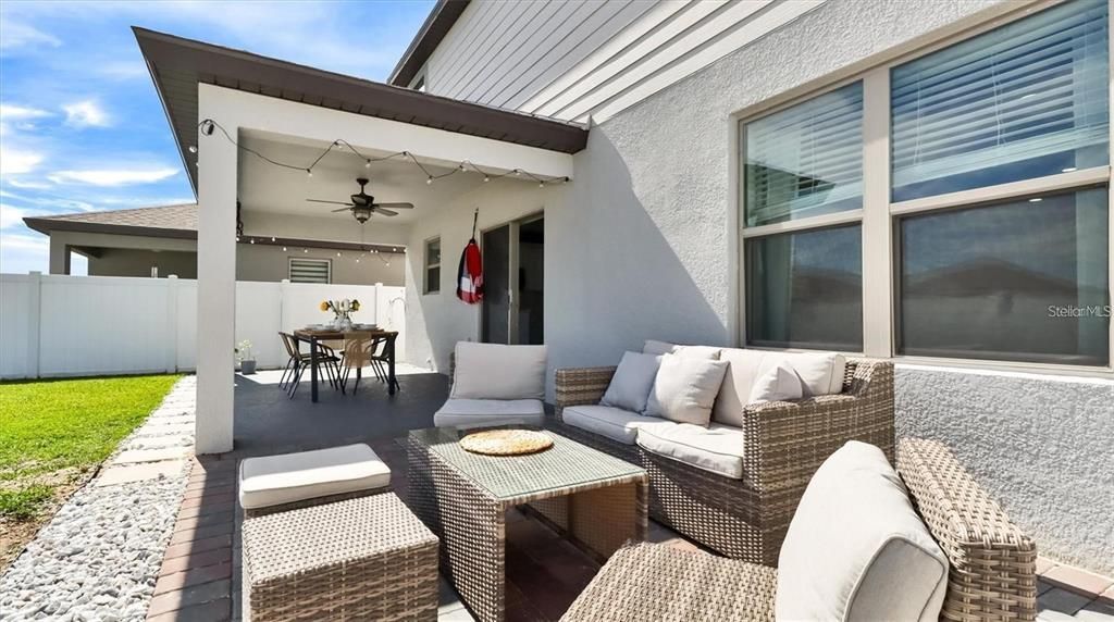 出租: $2,400 (4 贝兹, 2 浴室, 2416 平方英尺)