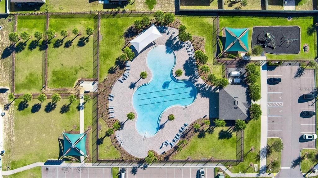 出租: $2,400 (4 贝兹, 2 浴室, 2416 平方英尺)