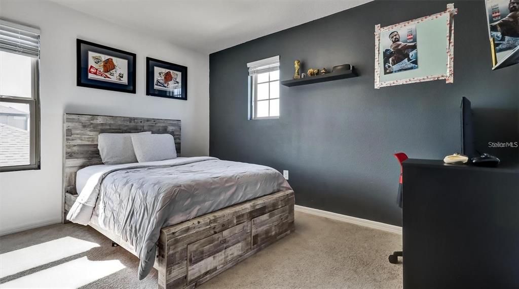 出租: $2,400 (4 贝兹, 2 浴室, 2416 平方英尺)