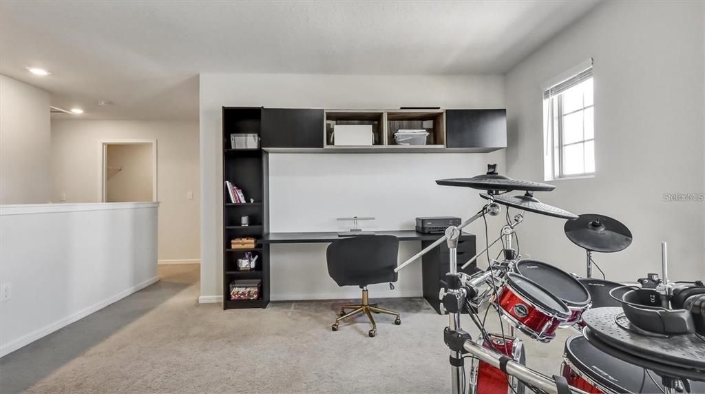 出租: $2,400 (4 贝兹, 2 浴室, 2416 平方英尺)