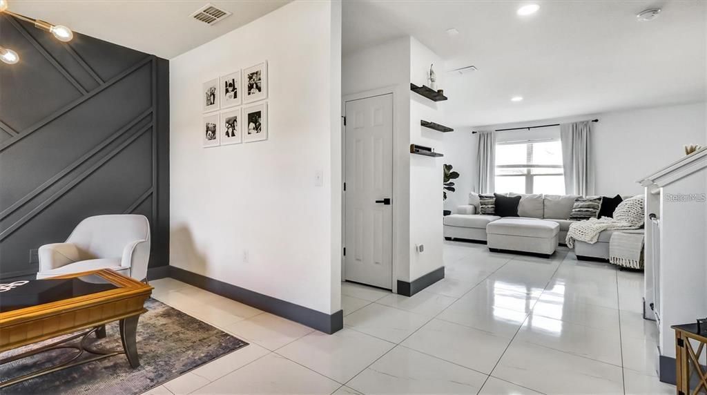 出租: $2,400 (4 贝兹, 2 浴室, 2416 平方英尺)