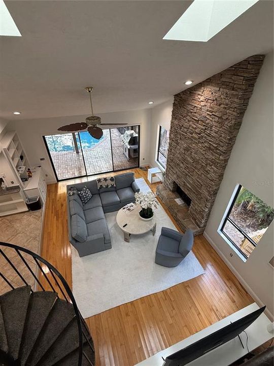 For Rent: $10,000 (3 beds, 3 baths, 2908 Square Feet)