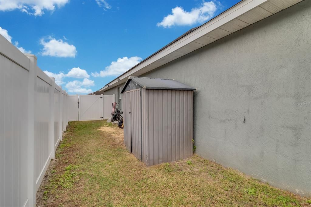 En Venta: $345,000 (4 camas, 2 baños, 2342 Pies cuadrados)