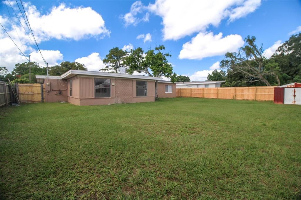 En Renta: $2,295 (4 camas, 2 baños, 1758 Pies cuadrados)