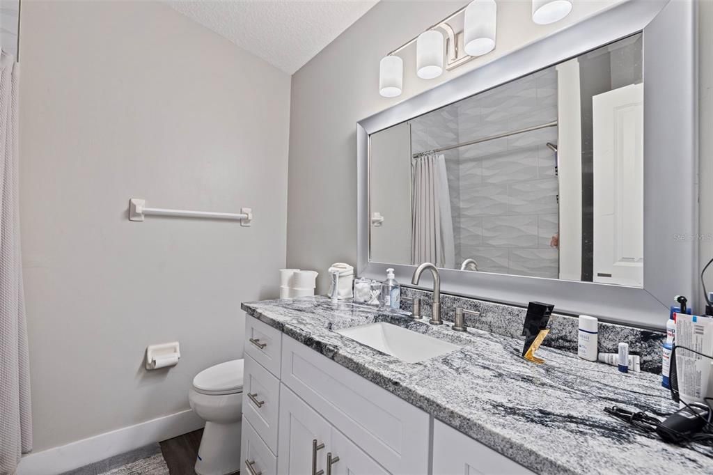 For Sale: $479,900 (3 beds, 2 baths, 1293 Square Feet)