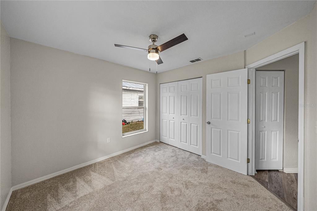 For Sale: $199,000 (3 beds, 1 baths, 1050 Square Feet)