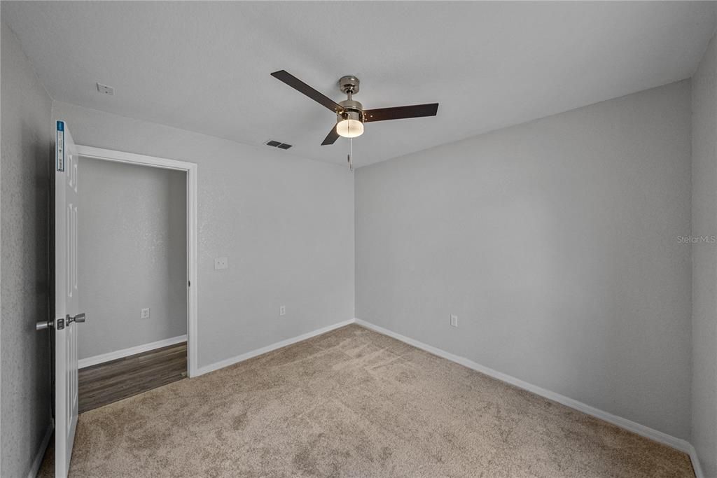 For Sale: $199,000 (3 beds, 1 baths, 1050 Square Feet)