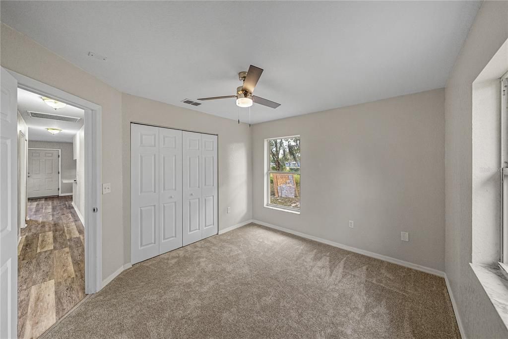 For Sale: $199,000 (3 beds, 1 baths, 1050 Square Feet)