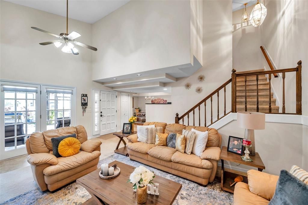 待售: $395,000 (3 贝兹, 2 浴室, 1735 平方英尺)